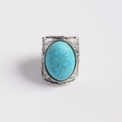 Round Turquoise Stone Floral Engraved Silver Ring