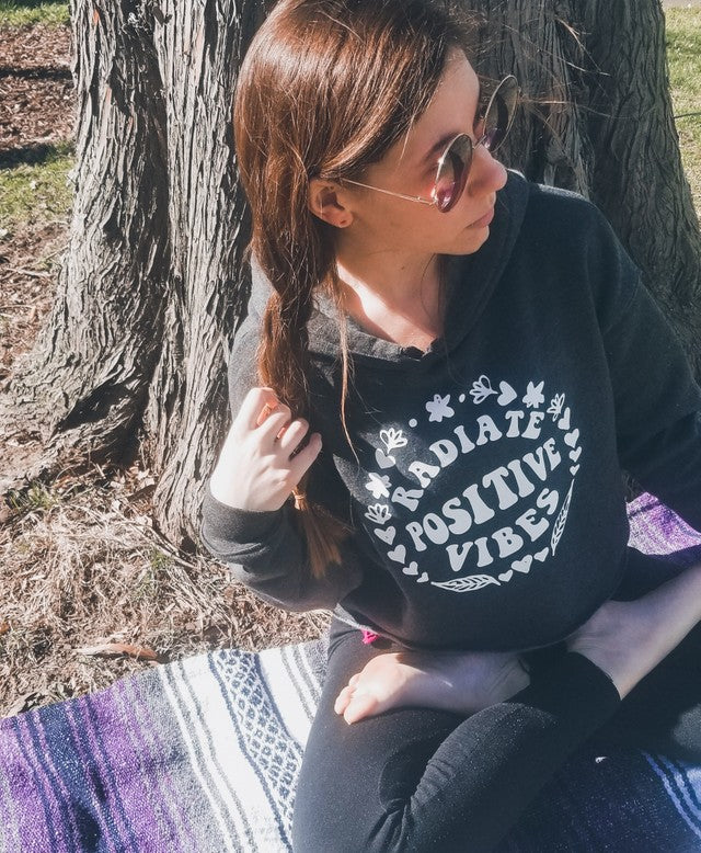 Radiate Positive Vibes women's crop hoodie